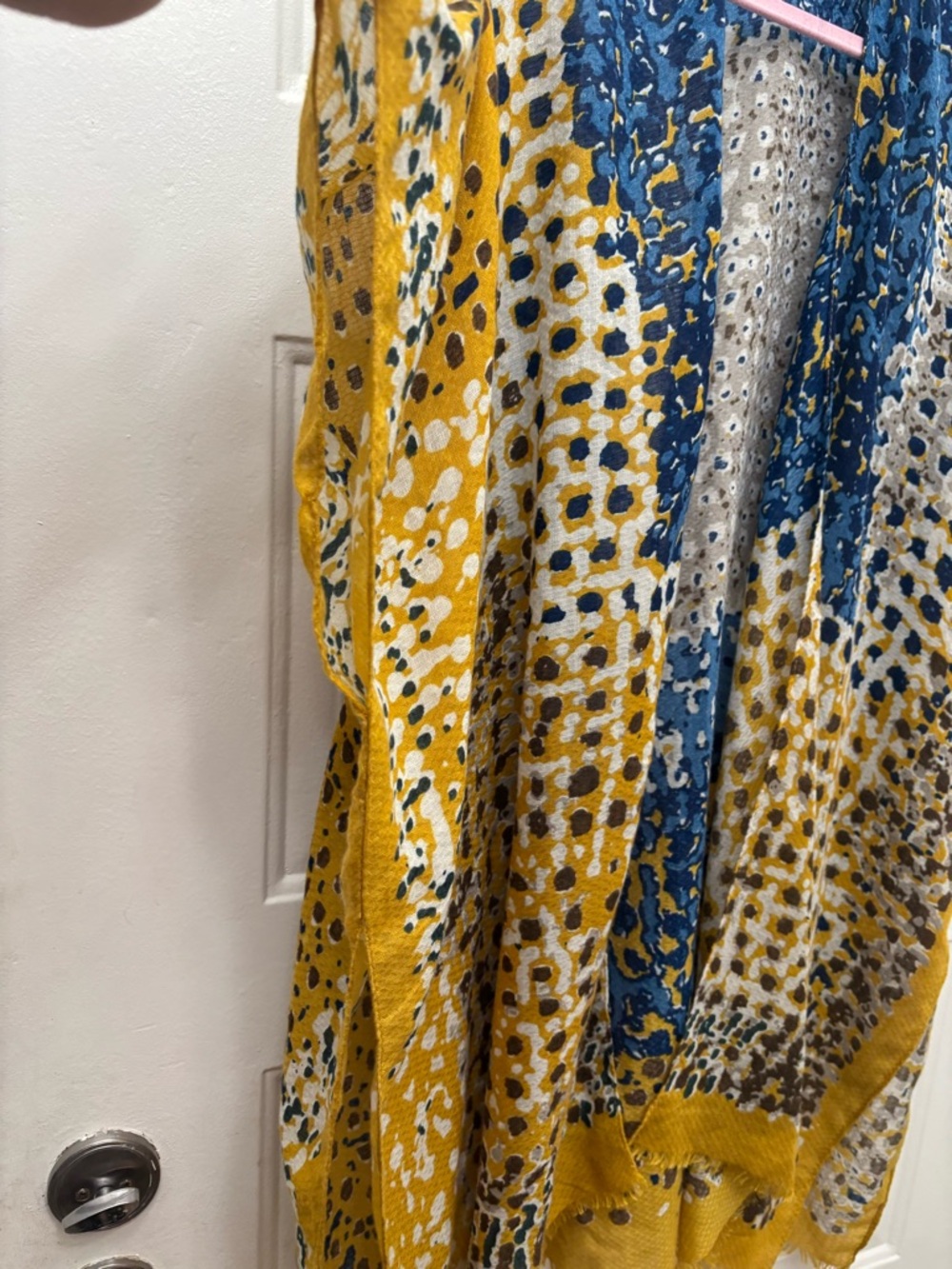 Light Blue & Yellow Leopard Open-Front Women’s Sweater Kimono - Picture 4 of 6